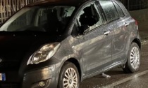 Teppisti a Paina, sei auto distrutte