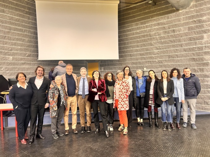 Cinema e giovani: alla “Magistri” un confronto sui pericoli del web