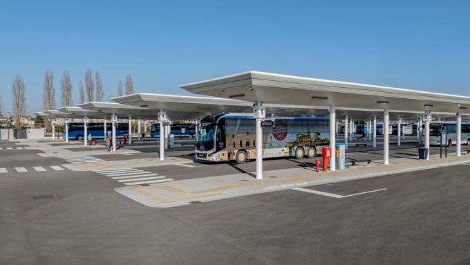 Gli autisti segnalano anomalie sui bus elettrici: fermati 12 mezzi a Venezia e Treviso