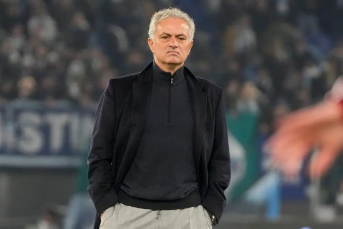 Mourinho, bordate al Galatasaray: “Club che influenza l’esito del campionato”