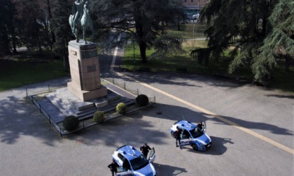 Controlli ai giardini pubblici di Alessandria: due indagati, stupefacente e denaro sequestrati
