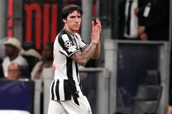 Juventus, porte girevoli a centrocampo: obiettivo Tonali
