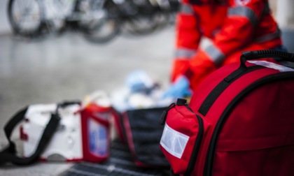 Malore in azienda, arriva l'ambulanza