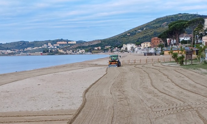 Pulizia delle spiagge libere, il calendario degli interventi fino in estate