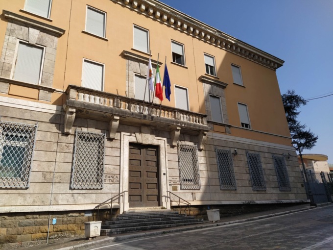 Ater Frosinone, lavoratori senza stipendio: scatta lo stato di agitazione