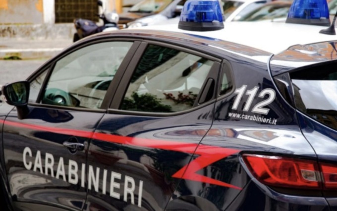 Castiglione delle Stiviere: ignoti prelevano denaro dal distributore di bevande alla scuola per l’infanzia