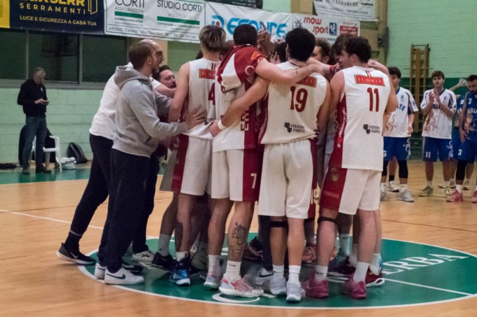 DR1: Erba beffata dal Gussola per 75-74, si va alla bella