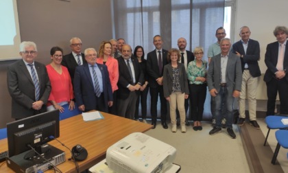 Il grande cuore del Rotary Club Nord Ovest batte per l'Asl di Vercelli: donati 6 apparecchi per la telemedicina
