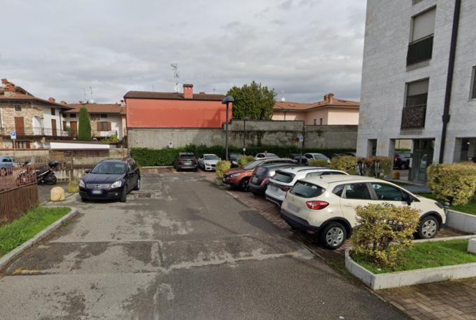 Minacciato con un coltello e poi colpito con un pugno: soccorso 25enne a Terno, si cerca l’aggressore