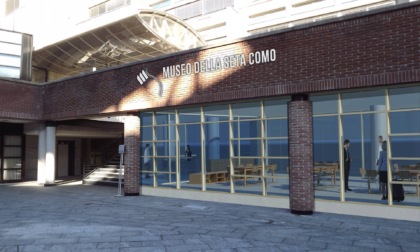 Moda Divina: la mostra al Museo della Seta