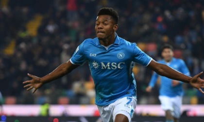 Napoli, a Parma con i senatori. E Neres è pronto