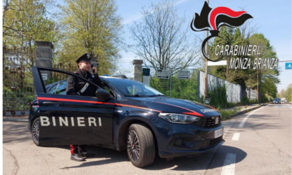 Ragazza rapinata in strada, arrestati in flagranza due malviventi