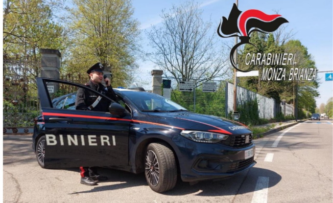 Ragazza rapinata in strada, arrestati in flagranza due malviventi