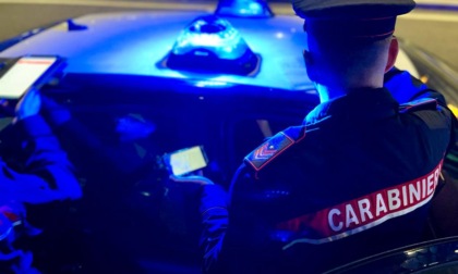 Tentato femminicidio a Grugliasco: 61enne accoltellata dal marito