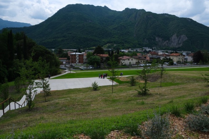 Valmadrera, Progetti Partecipati: “Viali alberati al parco Leopardi” l’idea più votata