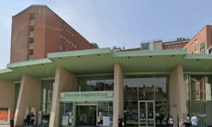 Aggredito da un meticcio, 54enne finisce in ospedale per le lesioni riportate