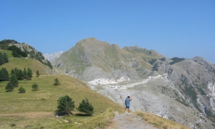 Alta Garfagnana, volo mortale per un escursionista