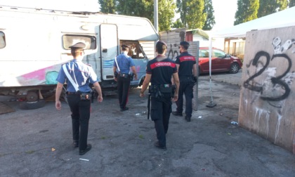 Controlli nel campo nomadi "Candoni"