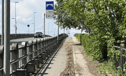 Frontale sul ponte Tiziano ad Alessandria: chiuso temporaneamente al traffico