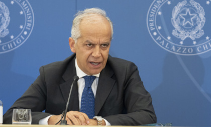 Il Ministro Piantedosi respinto all'aeroporto di Bengasi come persona non gradita alla Libia