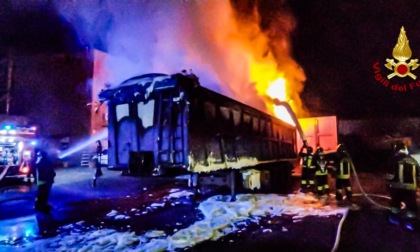 Incendio in una ditta a Castellamonte