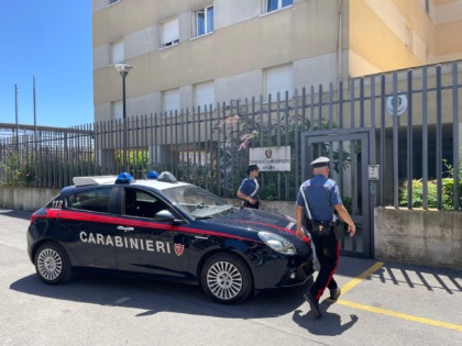 Rapina e sequestro di persona, arrestata coppia
