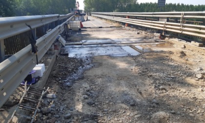Sopralluogo al ponte di Bassignana: la riapertura slitta a settembre