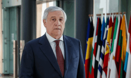 Ue: "I dazi potrebbero coprire il 97% dell'export". E Tajani vola negli Usa