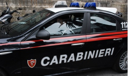 Aggredisce senzatetto e la ferisce: arrestato 28enne irregolare