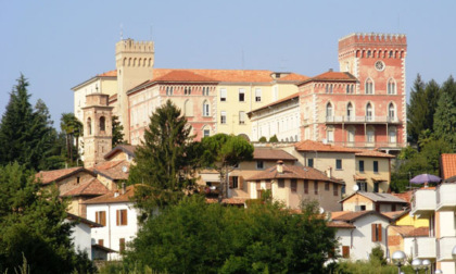 Al castello dei Missionari va in scena l'Antologia di Spoon River