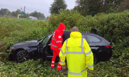 Incidente sulla A5, auto fuori strada tra Quincinetto e Ivrea