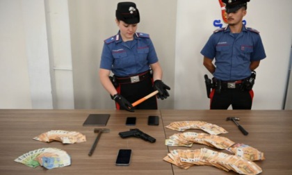 Duplice arresto per rapina aggravata e tentato omicidio in piazza Missori