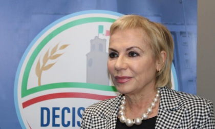 Foto e commenti volgari e sessisti su Valeria Campagna, la solidarietà del Sindaco