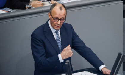 La Germania vuole mezzo milione di soldati e reintroduce la leva per i diciottenni