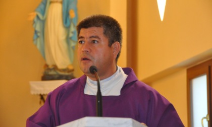 La parrocchia sfratta l'associazione Angeli di Pace di don Rito