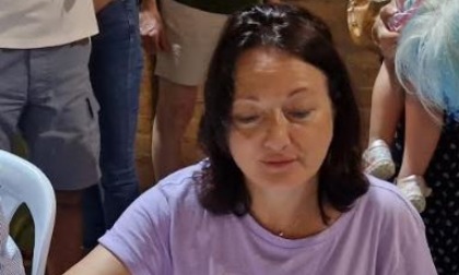 Linda Lucidi: un’estate di arte, poesia e impegno sociale tra i borghi dell’Umbria