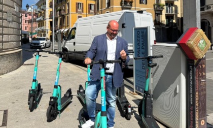 Monopattini abbandonati e vandalizzati. Zamperini: "Disastro annunciato"
