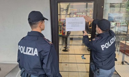 Spacciava droga in un bar, il gestore era compiacente: locale chiuso per 20 giorni