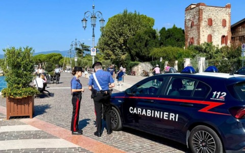 63enne olandese arrestato in vacanza: deve scontare 5 anni e mezzo per spaccio