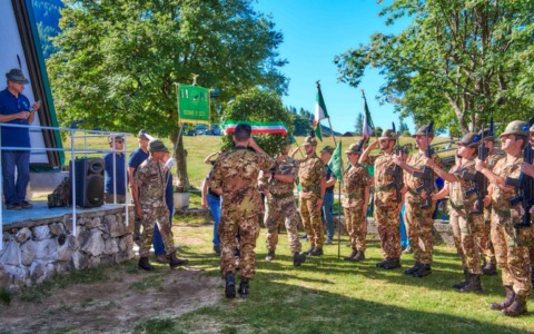 Al Pian delle Betulle il cuore degli Alpini batte per i Caduti del Morbegno