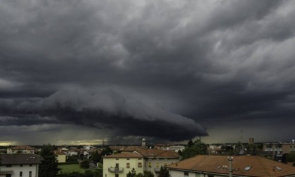 Allerta maltempo (arancione) in Lombardia nel pomeriggio e in serata lunedì 1 settembre 2025: le zone a rischio