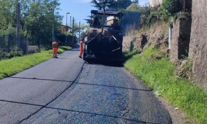 Asfaltatura della SP148 e la messa in sicurezza del Campo Sportivo, iniziati i lavori