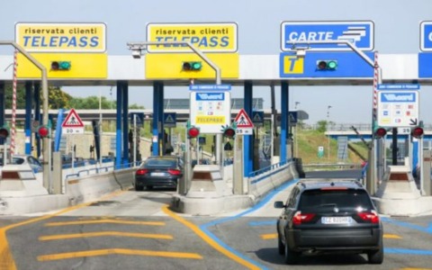Autostrada A12, le prossime chiusure previste per lavori