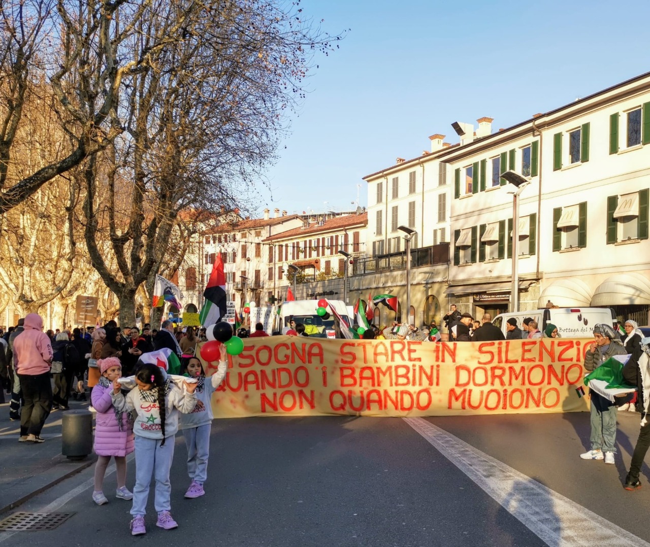 Crisi a Gaza: Lecco scende in campo con scioperi, cortei, manifestazioni. Tutti gli da venerdì a domenica