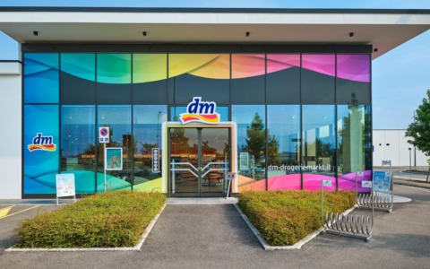 “dm” inaugura ad Antegnate: il primo store all’interno del Gran Shopping