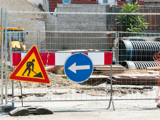 Estorsione ai lavoratori da parte del capocantiere: arrestato