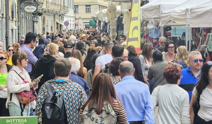 Gli Ambulanti di Forte dei Marmi® tornano a Godiasco Salice Terme domenica 7 settembre