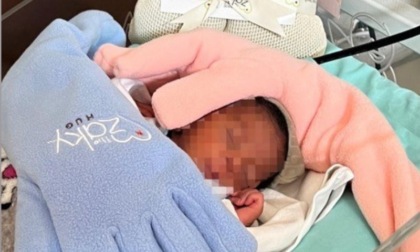 In Terapia Intensiva Neonatale arrivano grazie ad una donazione i guanti "Zaky"