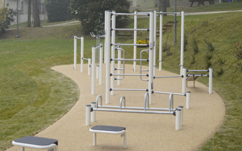 Inaugura al Parco Alex Langer di Pavia una palestra a cielo aperto