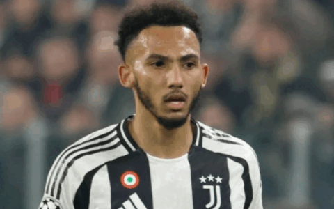 Juventus, retroscena di mercato: Kelly ha rifiutato due offerte